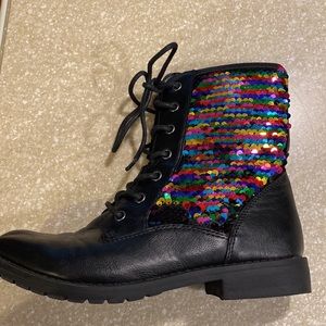 Girls flip sequin combat boots- size 4
